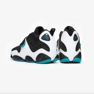 Jordan black cat, only used 1 time indoor.